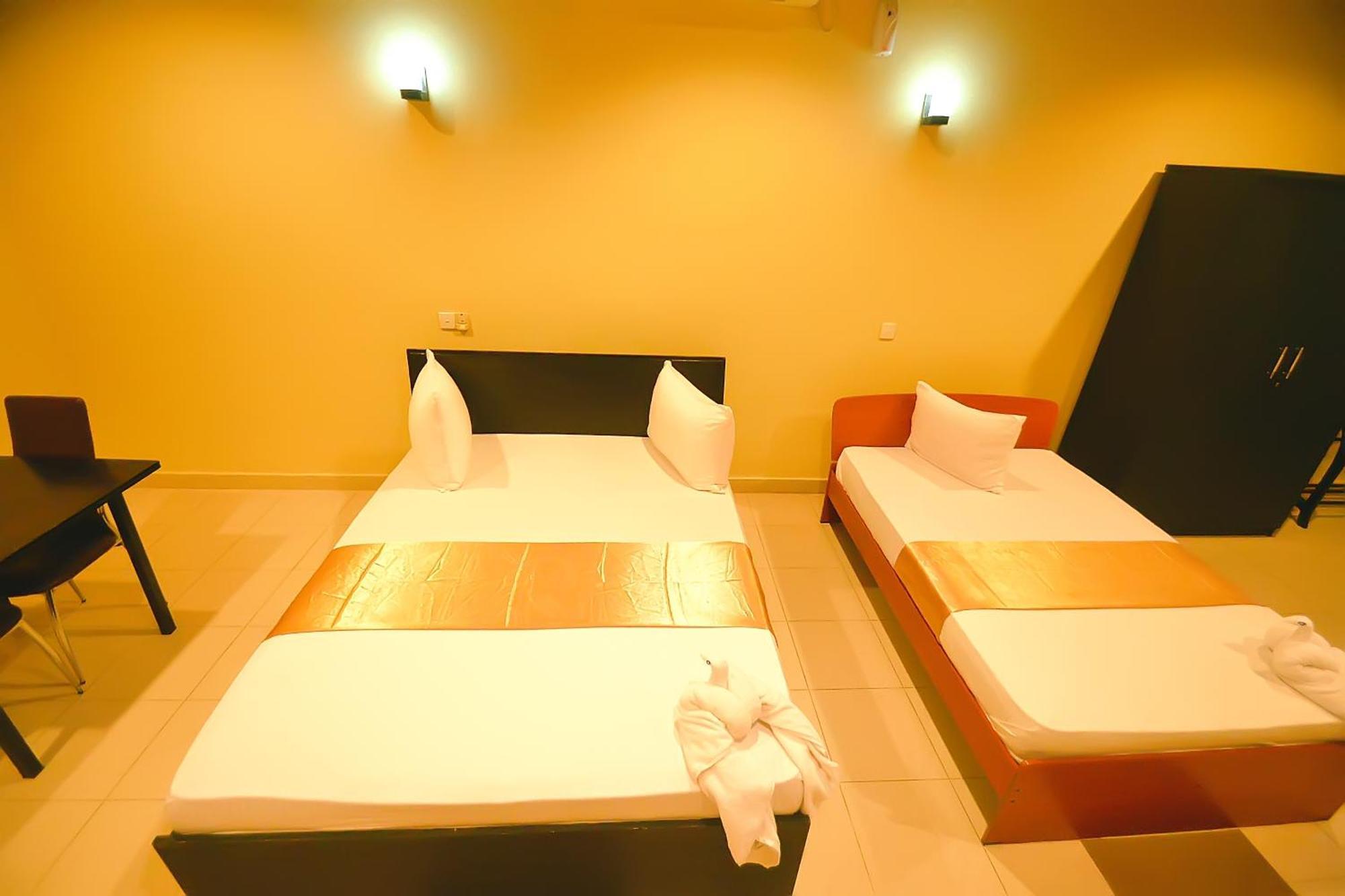 Gunners Club Hotel Minneriya Exterior photo