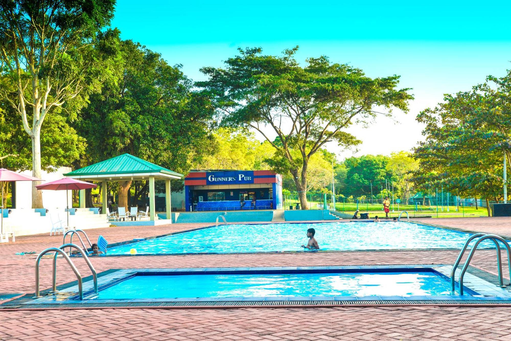 Gunners Club Hotel Minneriya Exterior photo